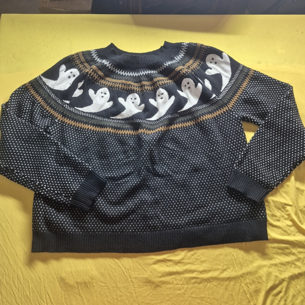 Source Unknown Black & White Ghost Crewneck Sweater with Gold Accent